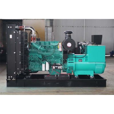 350kw東風(fēng)康明斯柴油發(fā)電機(jī)組-東風(fēng)康明斯6缸柴油機(jī)6ZTAA13-G2柴油發(fā)電機(jī)組,缸徑/行程：130/163mm,柴油發(fā)電機(jī)組水冷發(fā)動(dòng)機(jī)功率390KW,柴油發(fā)電機(jī)組配套馬拉松斯坦福發(fā)電機(jī)。廠價(jià)直銷歡迎選購：13773399855。