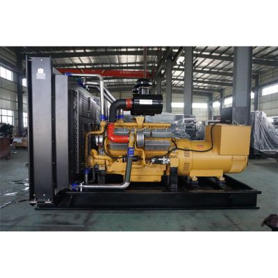 1000kw乾能柴油發(fā)電機(jī)組-乾能12缸柴油機(jī)QN32H1340柴油發(fā)電機(jī)組,缸徑/行程：138/168mm,柴油發(fā)電機(jī)組水冷發(fā)動(dòng)機(jī)功率1120KW,柴油發(fā)電機(jī)組配套馬拉松斯坦福發(fā)電機(jī)。廠價(jià)直銷(xiāo)歡迎選購(gòu)：13773399855。